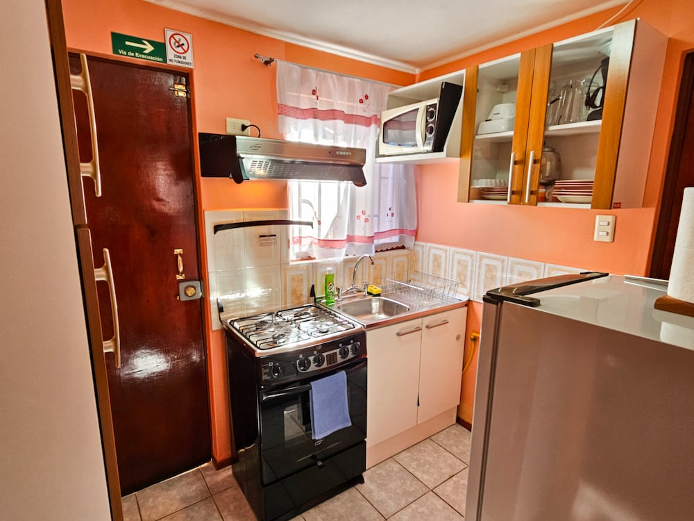 Equipped kitchen of the Standard Bungalow