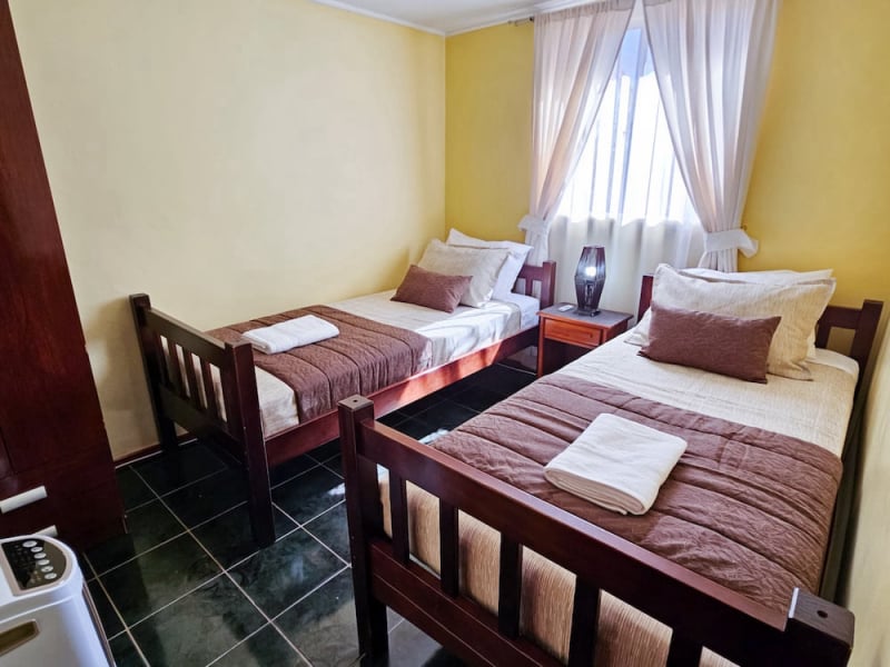 Bedroom with 2 beds